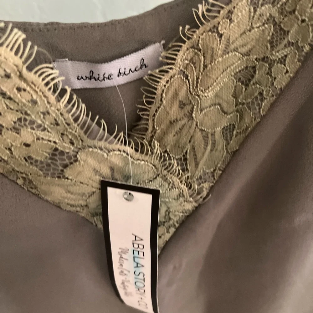 White Birch sage v neck lace camisole NWT medium